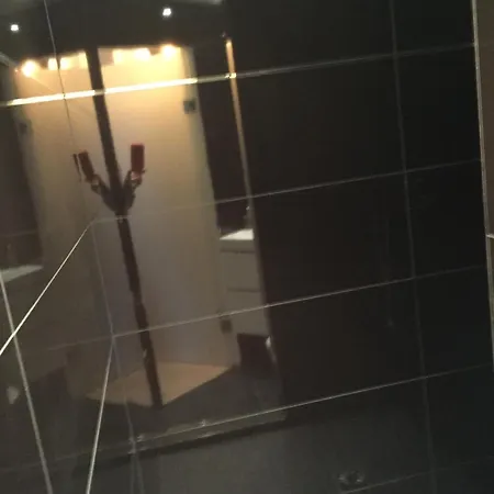 New-saint Germain-bucci Apartment Paris